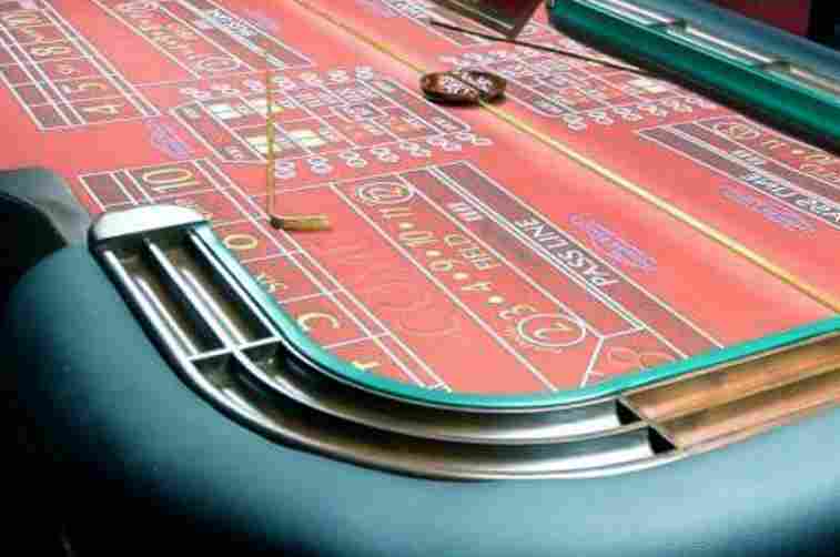 craps table game